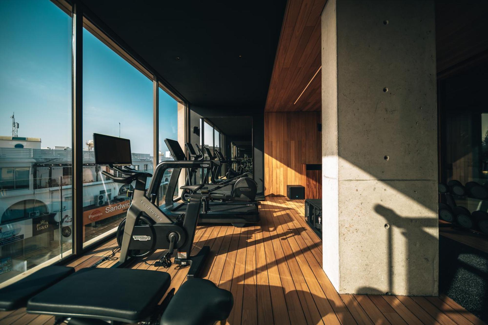M Boutique Hotel - Designed For Adults Paphos 外观 照片